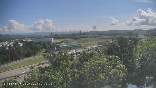 <h2>Webcam autoroute A2 en Suisse, à l'est de Bâle, au niveau de la sortie et du Ikea PratteIn</h2>