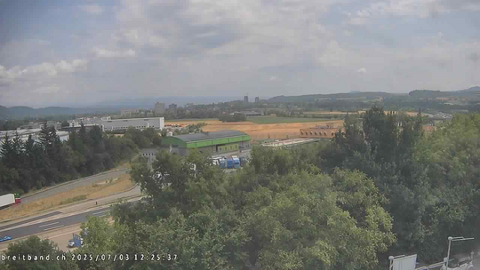 Webcam autoroute A2 en Suisse, à l'est de Bâle, au niveau de la sortie et du Ikea PratteIn