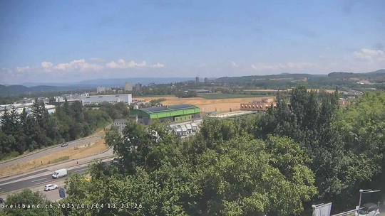 Webcam autoroute A2 en Suisse, à l'est de Bâle, au niveau de la sortie et du Ikea PratteIn