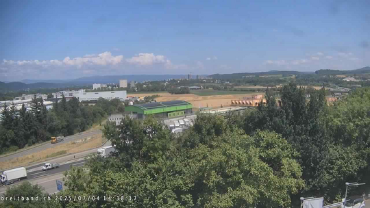 Webcam autoroute A2 en Suisse, à l'est de Bâle, au niveau de la sortie et du Ikea PratteIn