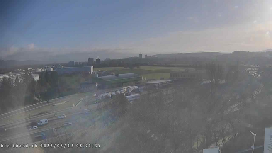 Webcam autoroute A2 en Suisse, à l'est de Bâle, au niveau de la sortie et du Ikea PratteIn