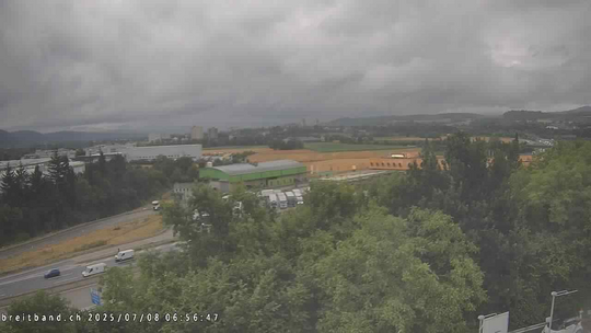 Webcam autoroute A2 en Suisse, à l'est de Bâle, au niveau de la sortie et du Ikea PratteIn
