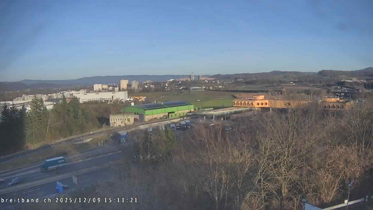 Webcam autoroute A2 en Suisse, à l'est de Bâle, au niveau de la sortie et du Ikea PratteIn