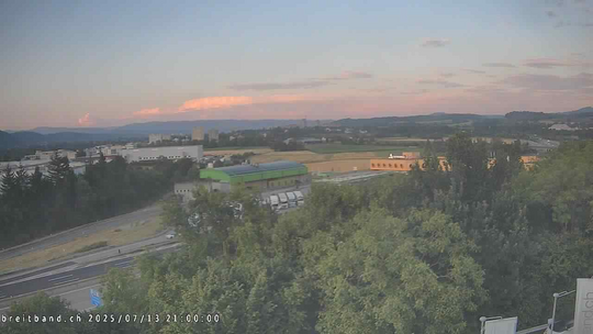 Webcam autoroute A2 en Suisse, à l'est de Bâle, au niveau de la sortie et du Ikea PratteIn