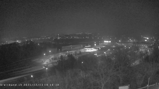 Webcam autoroute A2 en Suisse, à l'est de Bâle, au niveau de la sortie et du Ikea PratteIn