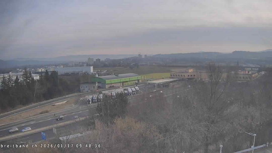 Webcam autoroute A2 en Suisse, à l'est de Bâle, au niveau de la sortie et du Ikea PratteIn