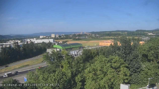 <h2>Webcam autoroute A2 en Suisse, à l'est de Bâle, au niveau de la sortie et du Ikea PratteIn</h2>