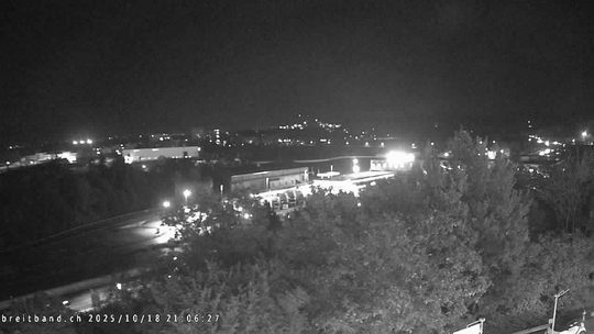 Webcam autoroute A2 en Suisse, à l'est de Bâle, au niveau de la sortie et du Ikea PratteIn