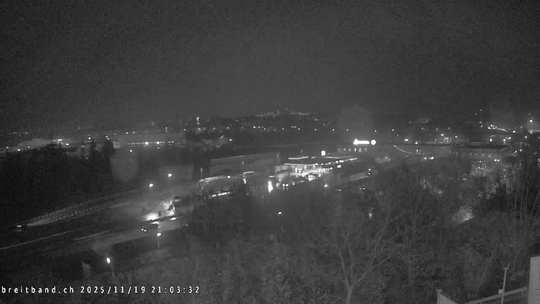 Webcam autoroute A2 en Suisse, à l'est de Bâle, au niveau de la sortie et du Ikea PratteIn