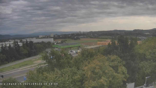 Webcam autoroute A2 en Suisse, à l'est de Bâle, au niveau de la sortie et du Ikea PratteIn