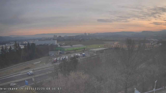 <h2>Webcam autoroute A2 en Suisse, à l'est de Bâle, au niveau de la sortie et du Ikea PratteIn</h2>