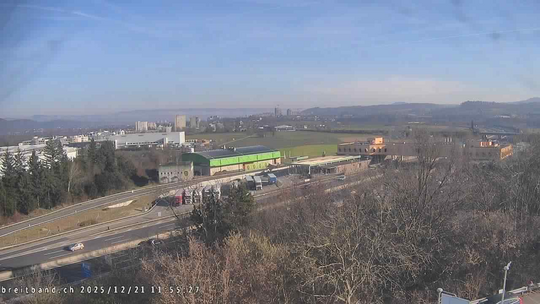 Webcam autoroute A2 en Suisse, à l'est de Bâle, au niveau de la sortie et du Ikea PratteIn