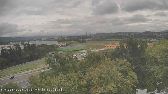 Webcam autoroute A2 en Suisse, à l'est de Bâle, au niveau de la sortie et du Ikea PratteIn