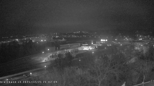 Webcam autoroute A2 en Suisse, à l'est de Bâle, au niveau de la sortie et du Ikea PratteIn