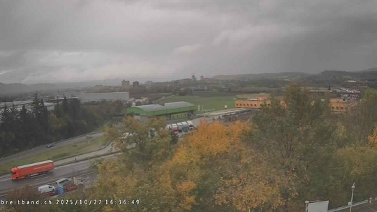 Webcam autoroute A2 en Suisse, à l'est de Bâle, au niveau de la sortie et du Ikea PratteIn