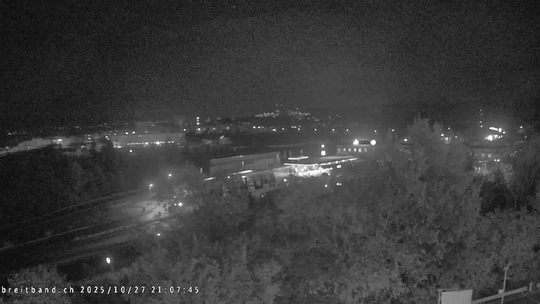 Webcam autoroute A2 en Suisse, à l'est de Bâle, au niveau de la sortie et du Ikea PratteIn
